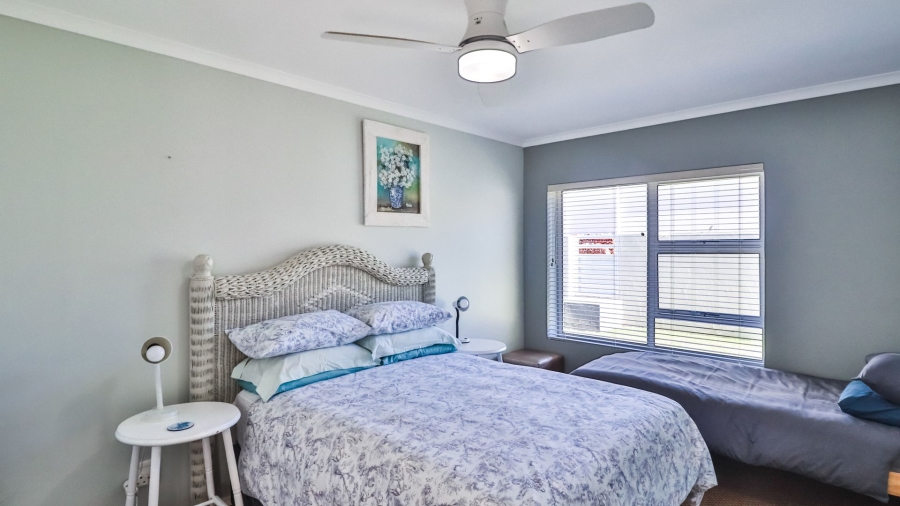 3 Bedroom Property for Sale in Stilbaai Wes Western Cape